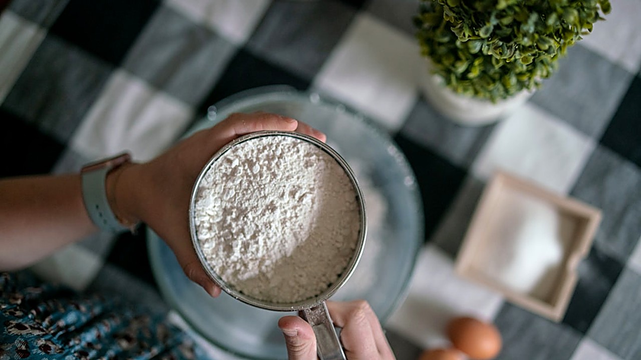 Aprende a hacer tortillas keto sin huevo, ideales para alérgicos. Receta fácil, económica y con ingredientes accesibles…