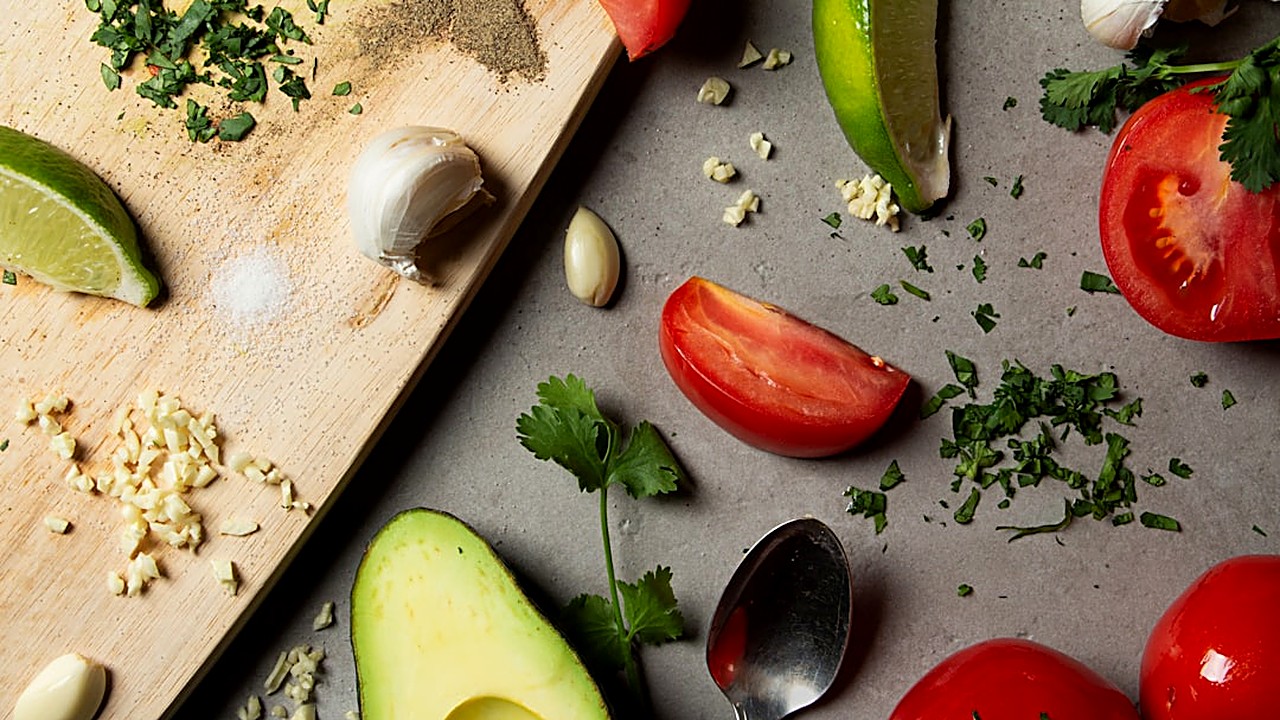 Descubre recetas mexicanas tradicionales ideales para cocinar con niños. Fomenta la cultura, el aprendizaje y la unión…