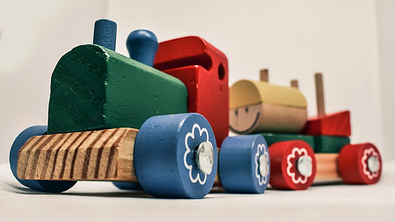 Trucos prácticos para organizar tu hogar con niños pequeños sin estrés. Métodos probados para mantener el orden diario.