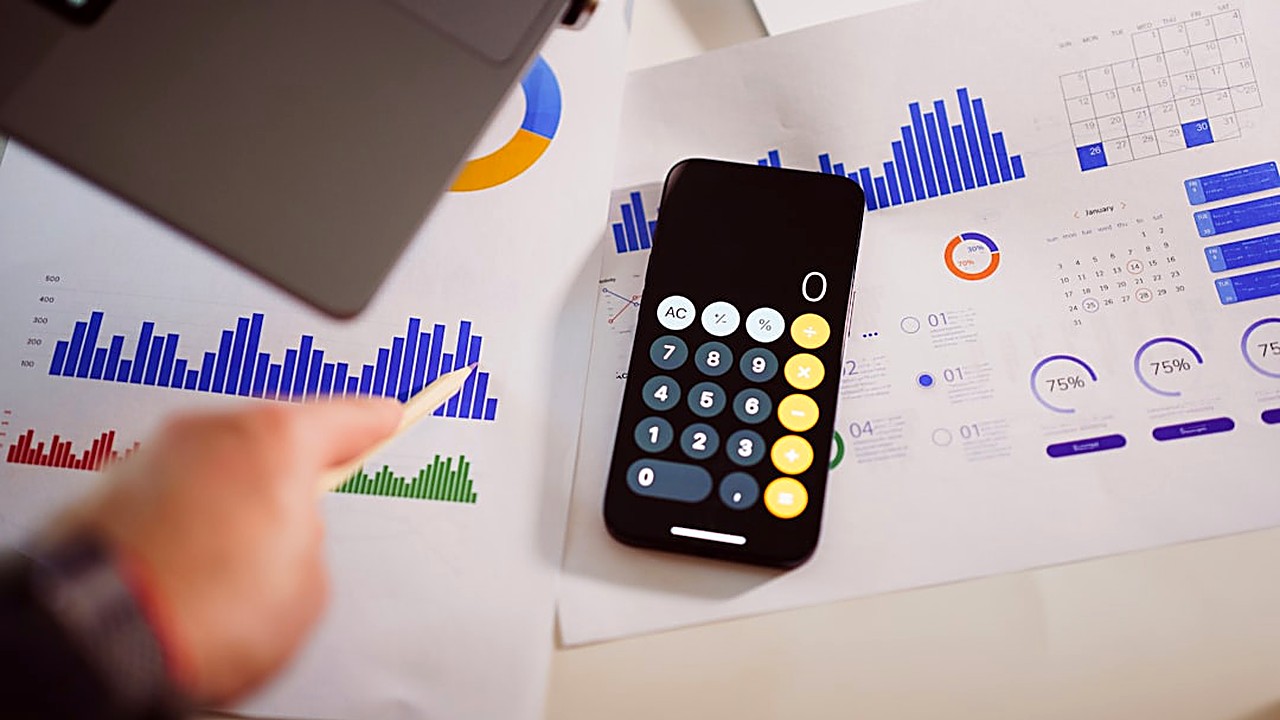 Discover the most affordable budgeting apps that help you track monthly spending, stay on target, and build savings…