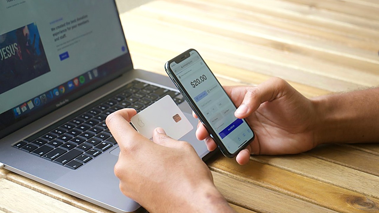 A large charge can push your credit utilization up right before a loan check. Here is how to time payments and split…