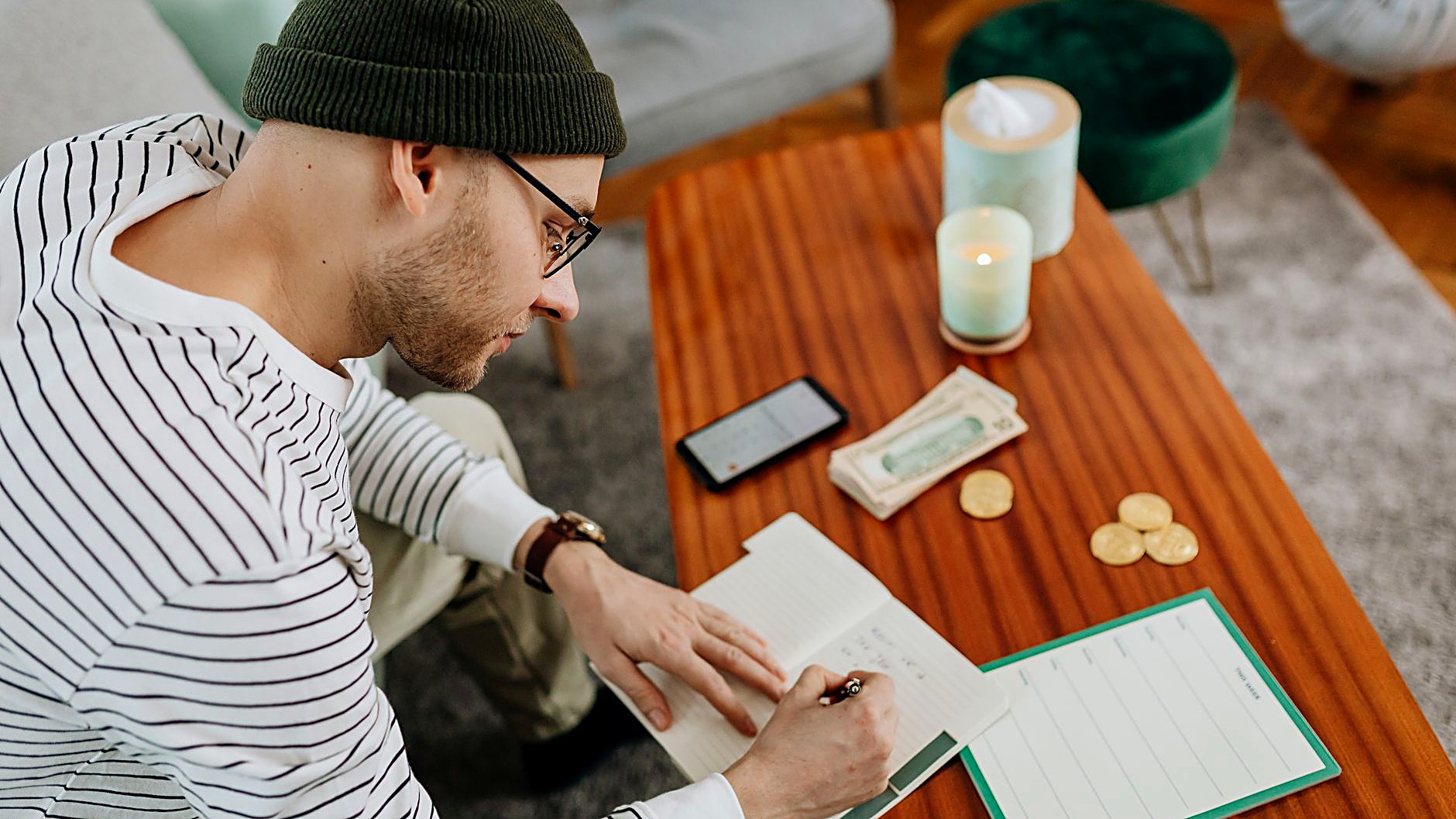Learn to create a flexible budget that adapts to rising costs and income shifts without constant panic. Practical steps…