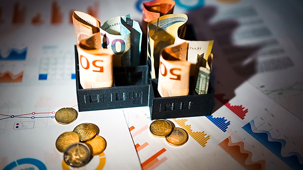 Learn how to select the right expense ratio for beginner index funds
