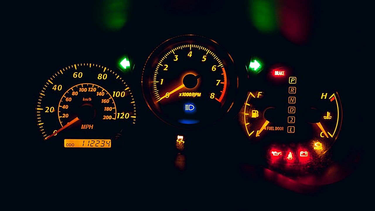 Odometer photos, plug-in devices, apps and vehicle history reports: see how insurers verify your miles and how to keep…