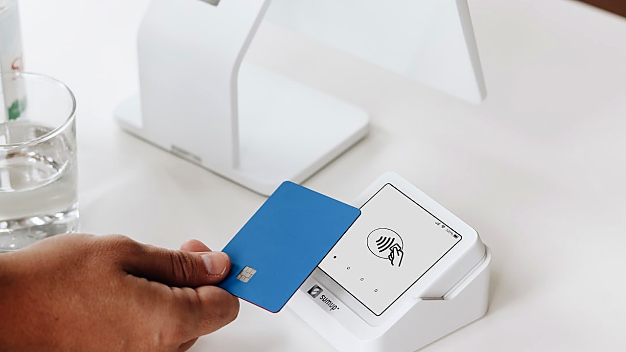 Learn how a balance transfer card can help you pay off debt faster with lower interest. Step-by-step guide with real…