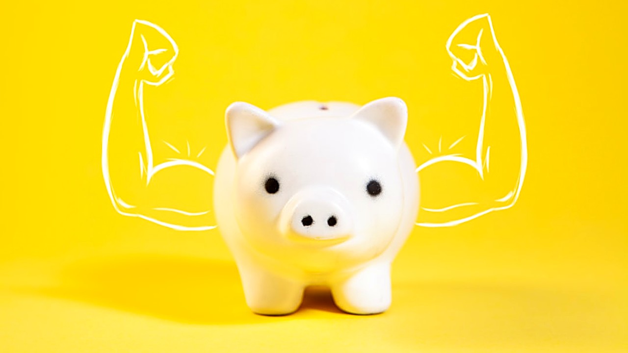Cutting Monthly Expenses: When It Helps—and When It Backfires