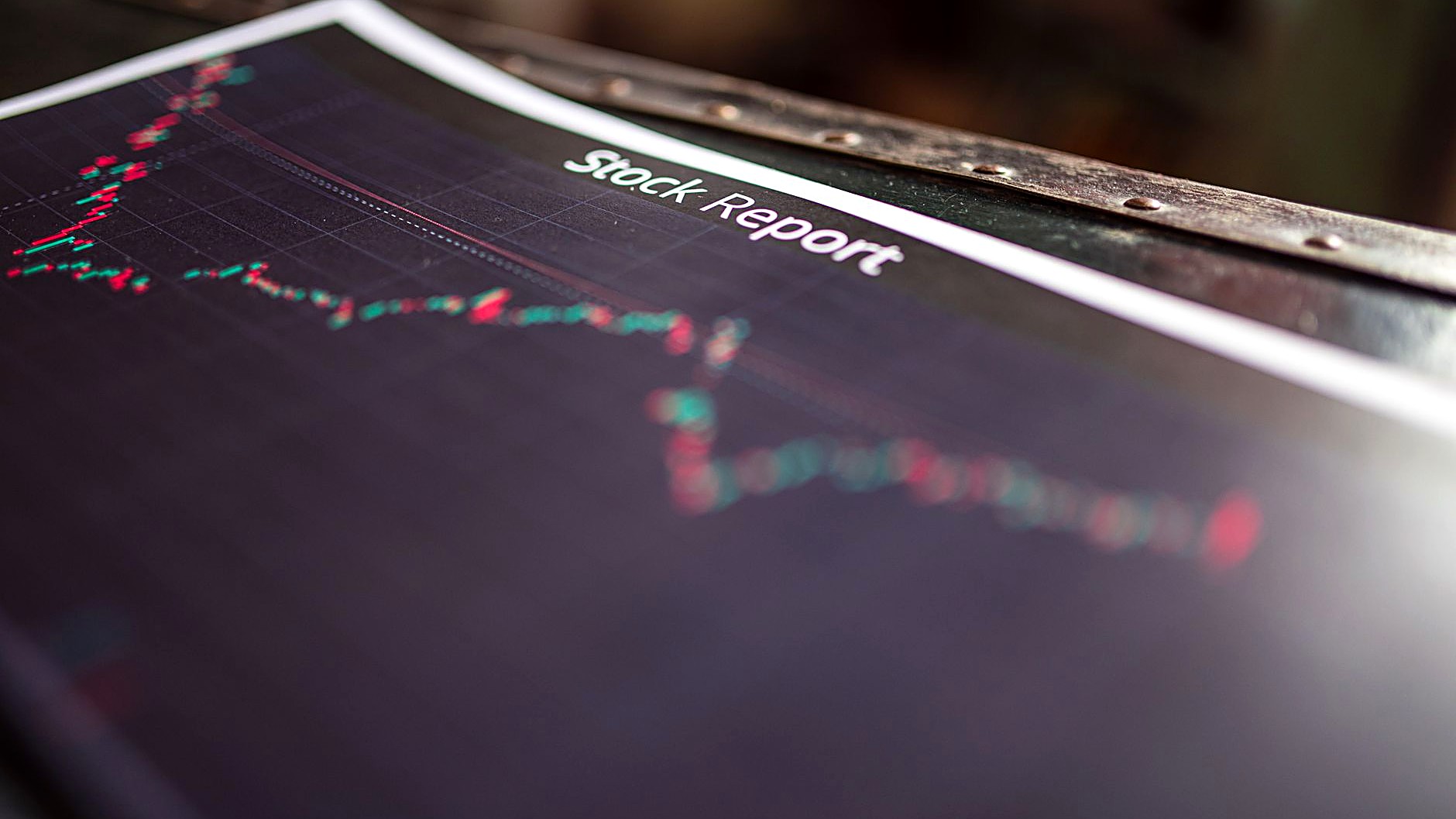 Find out the real minimum salary needed to begin investing in index funds. Learn how much you need based on expenses…