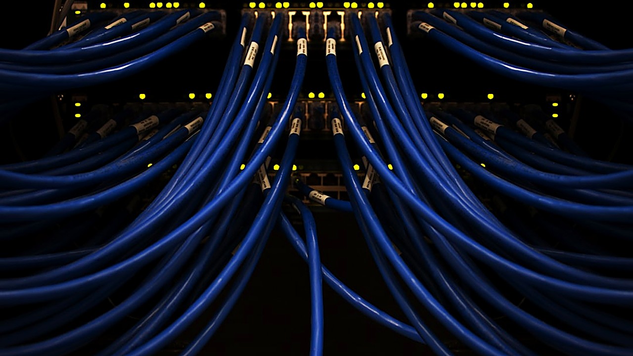 Discover top free tools, videos, labs, and community sites to master AWS networking fast. Practical tips from…