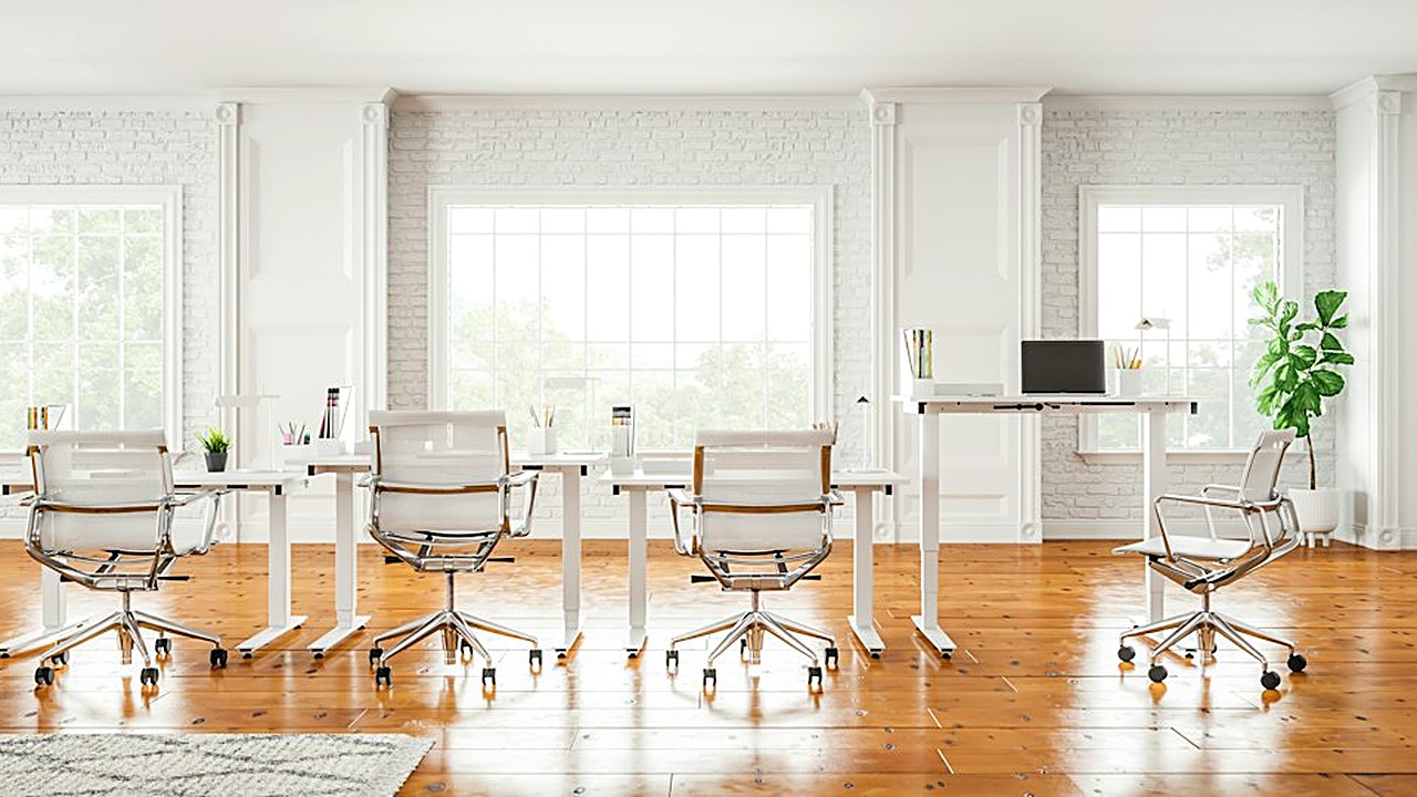 Skip the job board pile. A 30-day plan to build a contact list, send short messages that get replies, and ask…