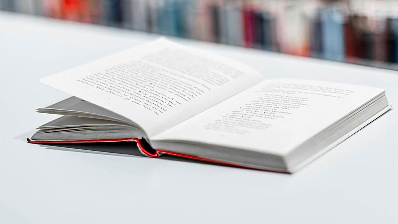 Memorized answers, one-word replies and rushing all cost marks. See five speaking habits to drop and what to do in each…