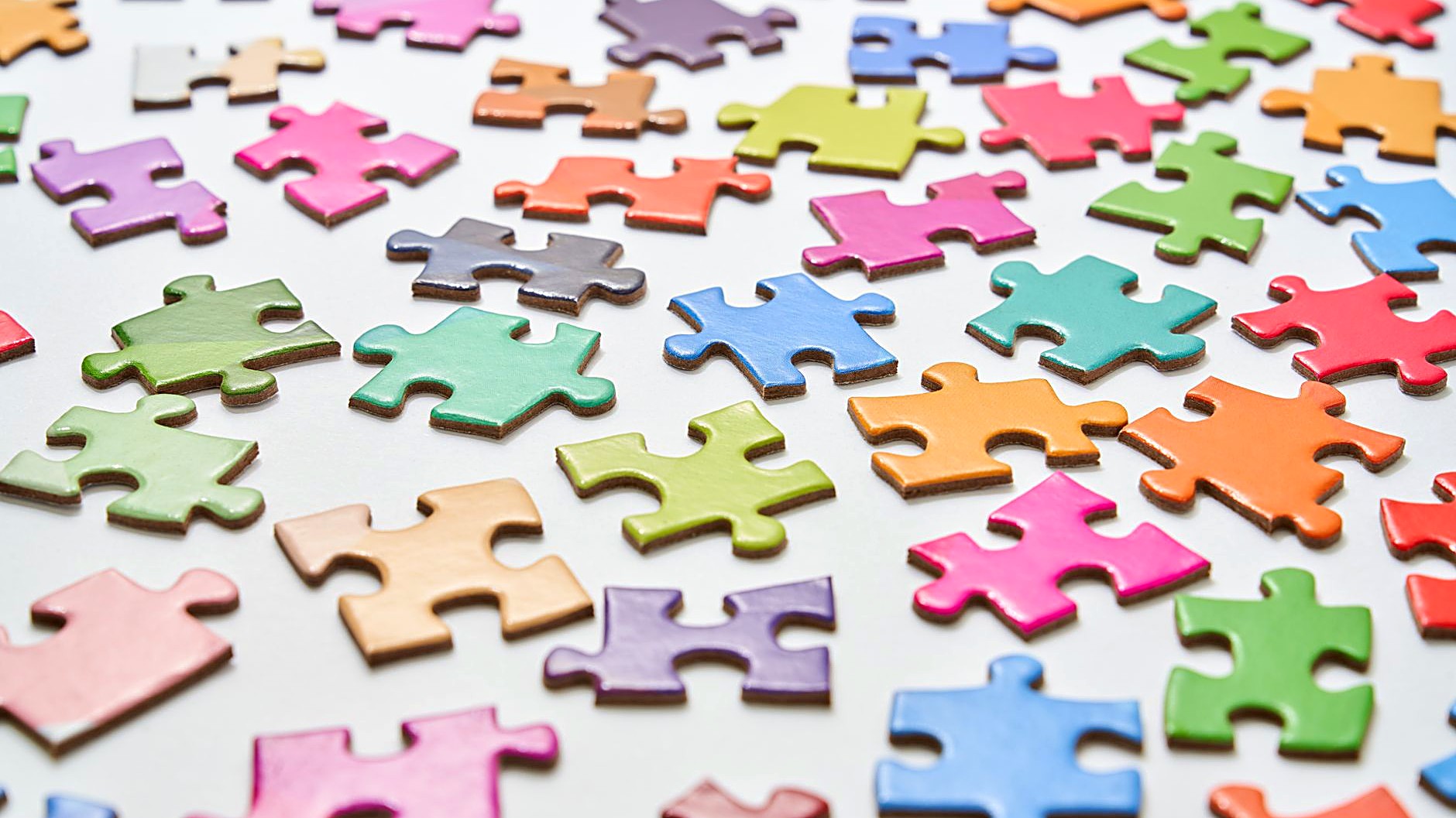 Learn how to choose and place linking words for IELTS Writing Task 2 to improve coherence and boost your band score.