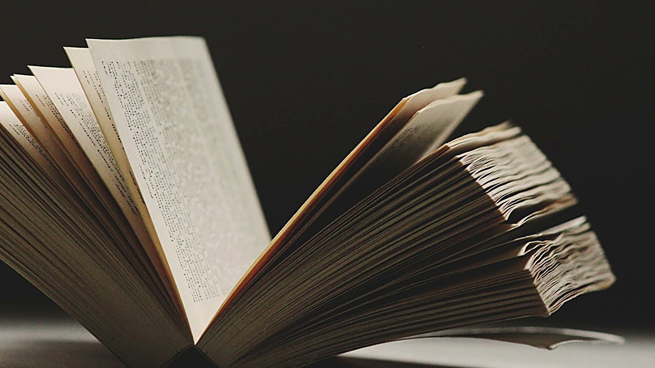 Learn simple, proven steps to calm nerves and boost performance on IELTS exam day. Practical tips for sleep, nutrition…