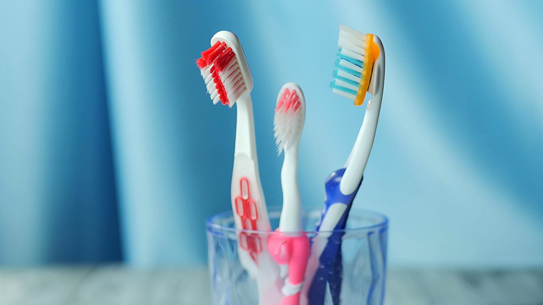 Learn how to choose a toothbrush that soothes bleeding gums without causing more harm. Gentle tips for daily care.