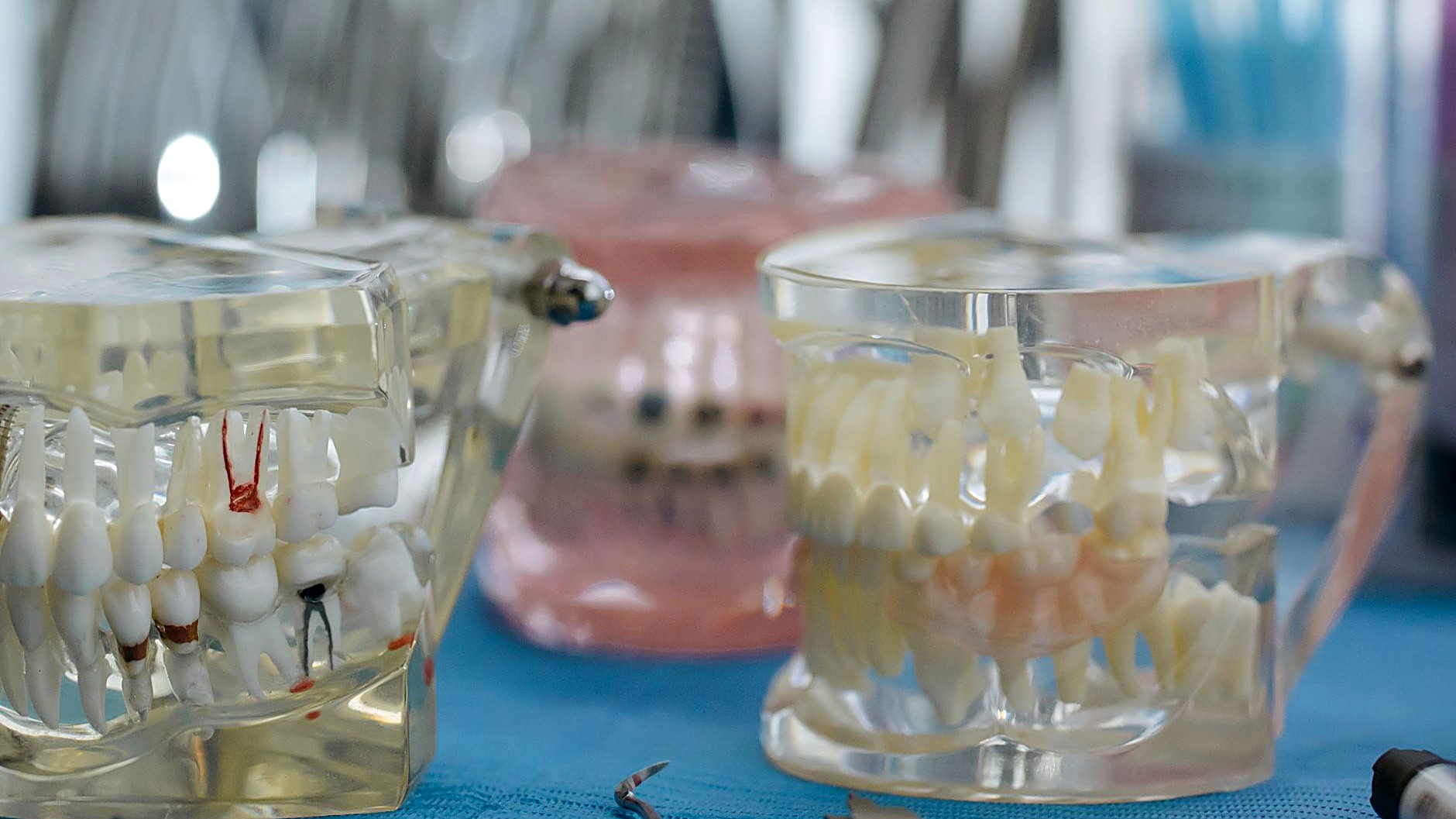 Learn how to heal gum infection and reduce swelling at home