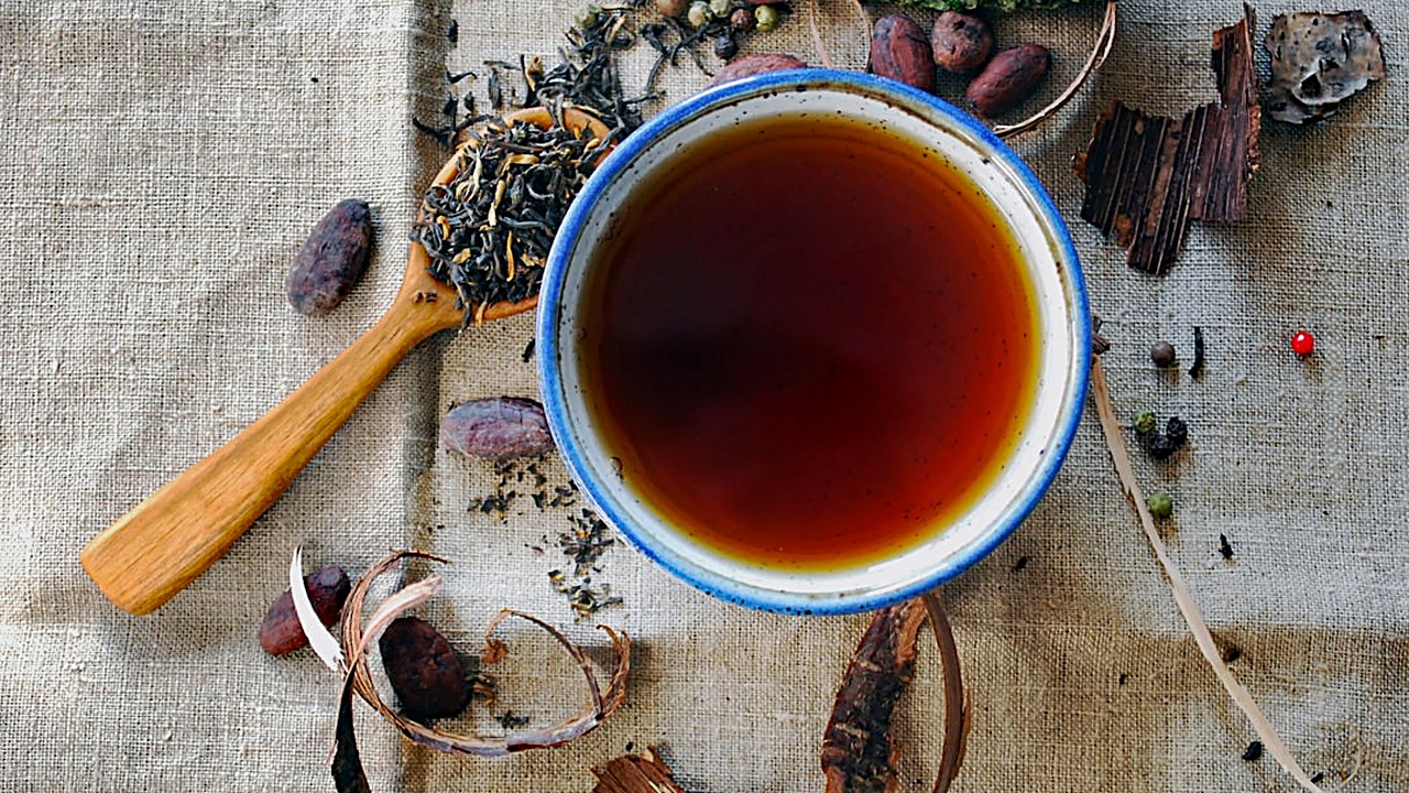 Discover how certain herbal teas, like cinnamon and fenugreek, may naturally support healthy blood sugar levels as part…