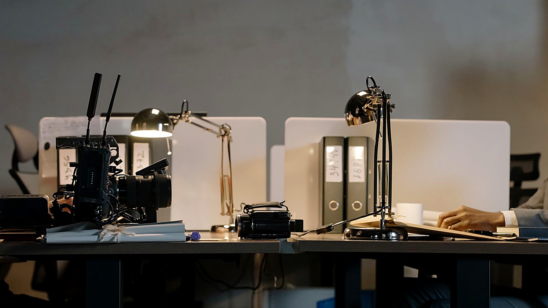 Step-by-step guide to rebuild trust with your ex after a breakup. Learn what to say, do, and avoid to restore…