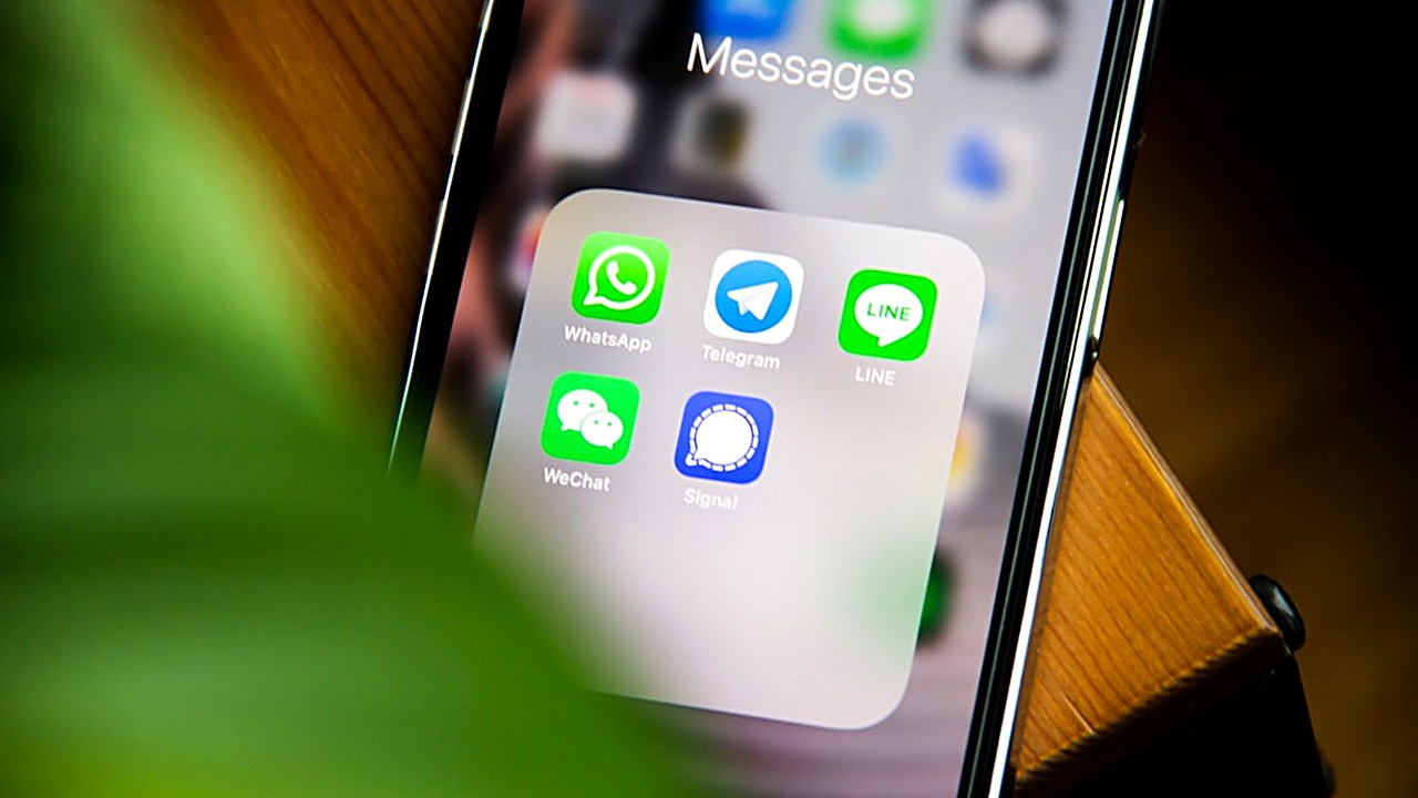 Find out when texting an ex is wise, when it hurts, and how to decide with clear steps and real examples.