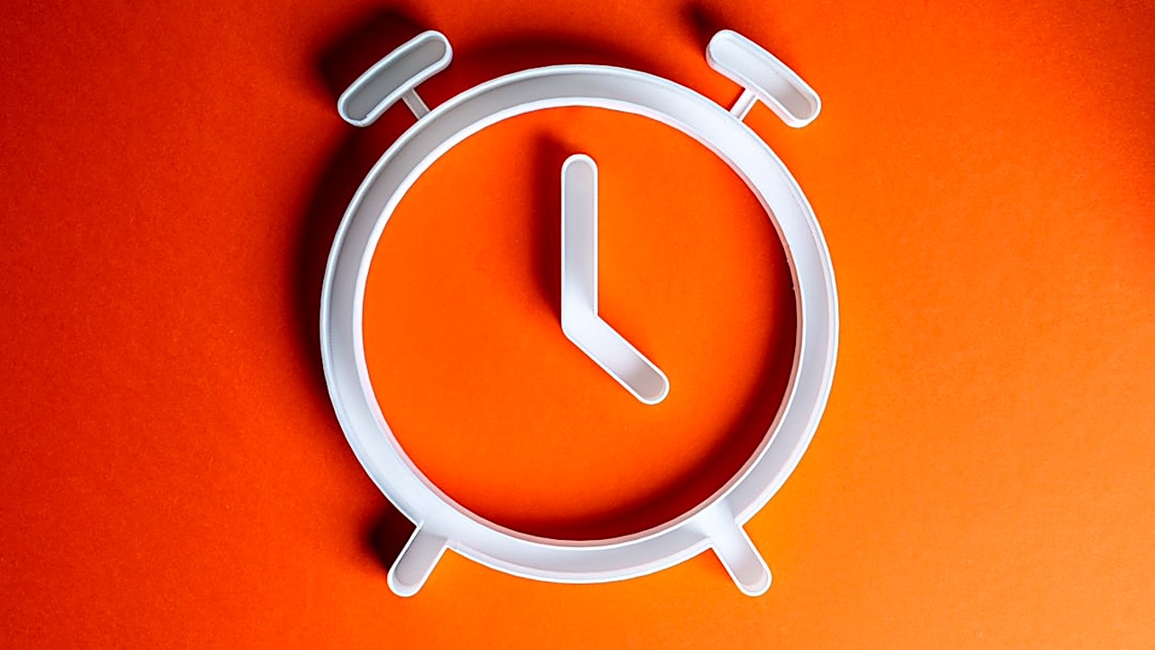 Aprende frases clave en inglés para negociar horarios flexibles en entrevistas de trabajo y gana confianza al expresar…