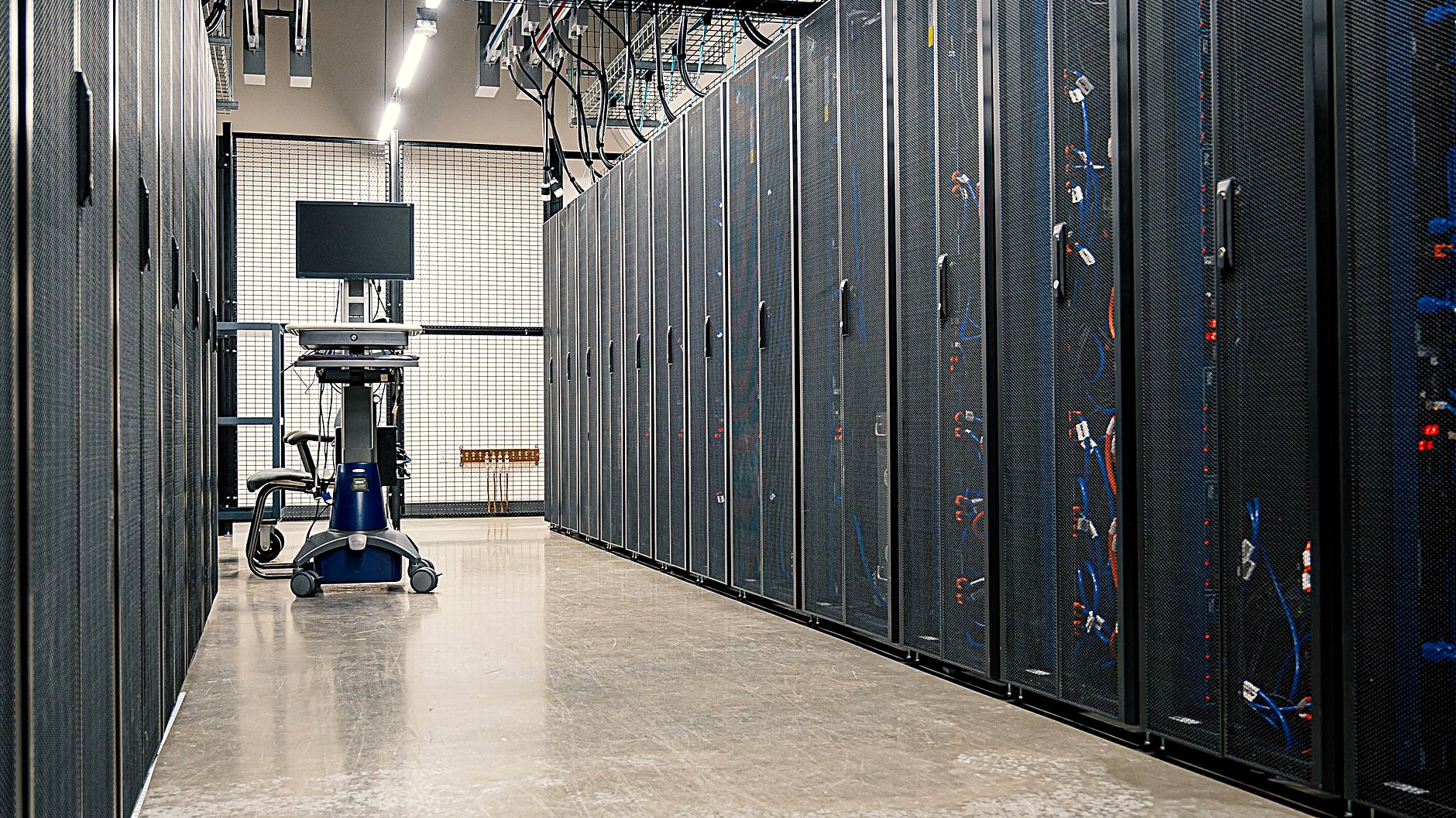 Find the hosting type that cuts cost without slowing your site. Learn how shared, cloud, and VPS options compare…